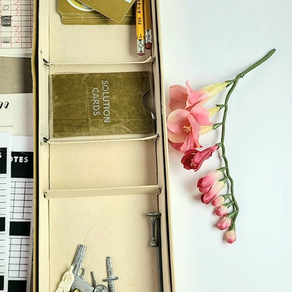 1963 - Clue Board Game - Parker Brothers- Detective Game - Picture 6 of 9